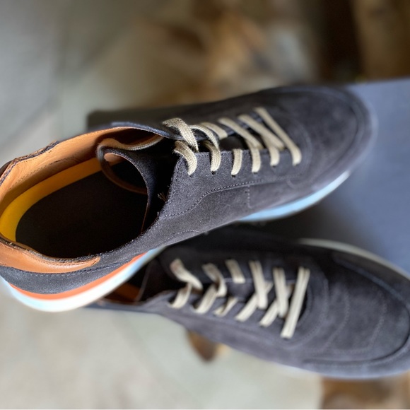 Rodd and Gunn sneakers - Picture 2 of 7